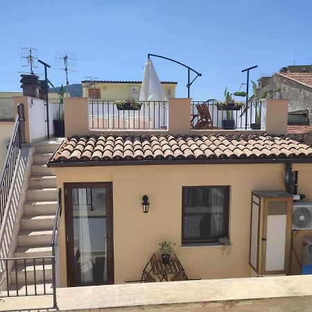 L'Oliva Contesa - La Nera Lägenhet Gaeta Exteriör bild